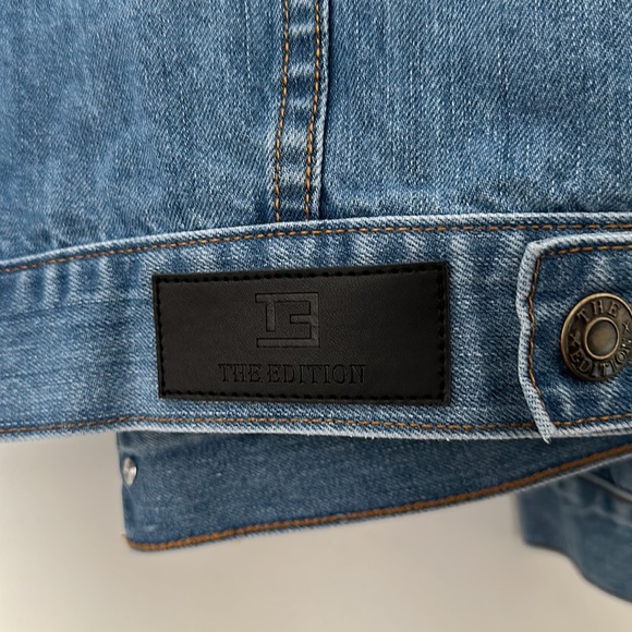 The Edition Denim Jean Jacket - Picture 3 of 3